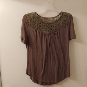 Short sleeve top